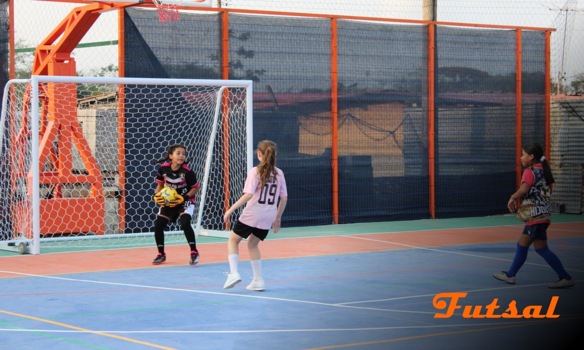 Infiniti Sport Center